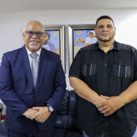 Dennis Ubiera destacado dirigente del sector pesquero visita Promipyme
